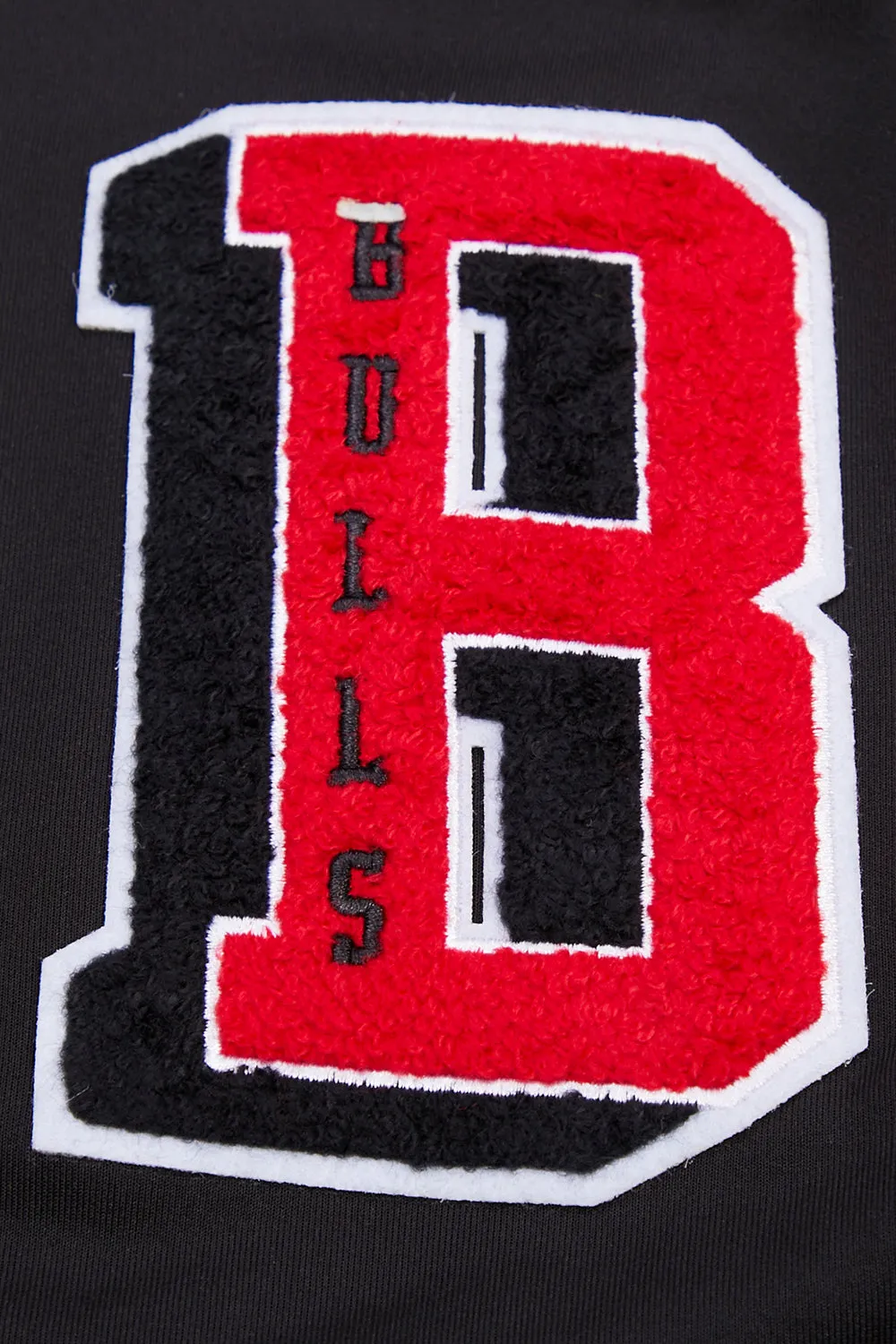 NBA CHICAGO BULLS PRO TEAM MEN'S TRACK JACKET (BLACK/RED)