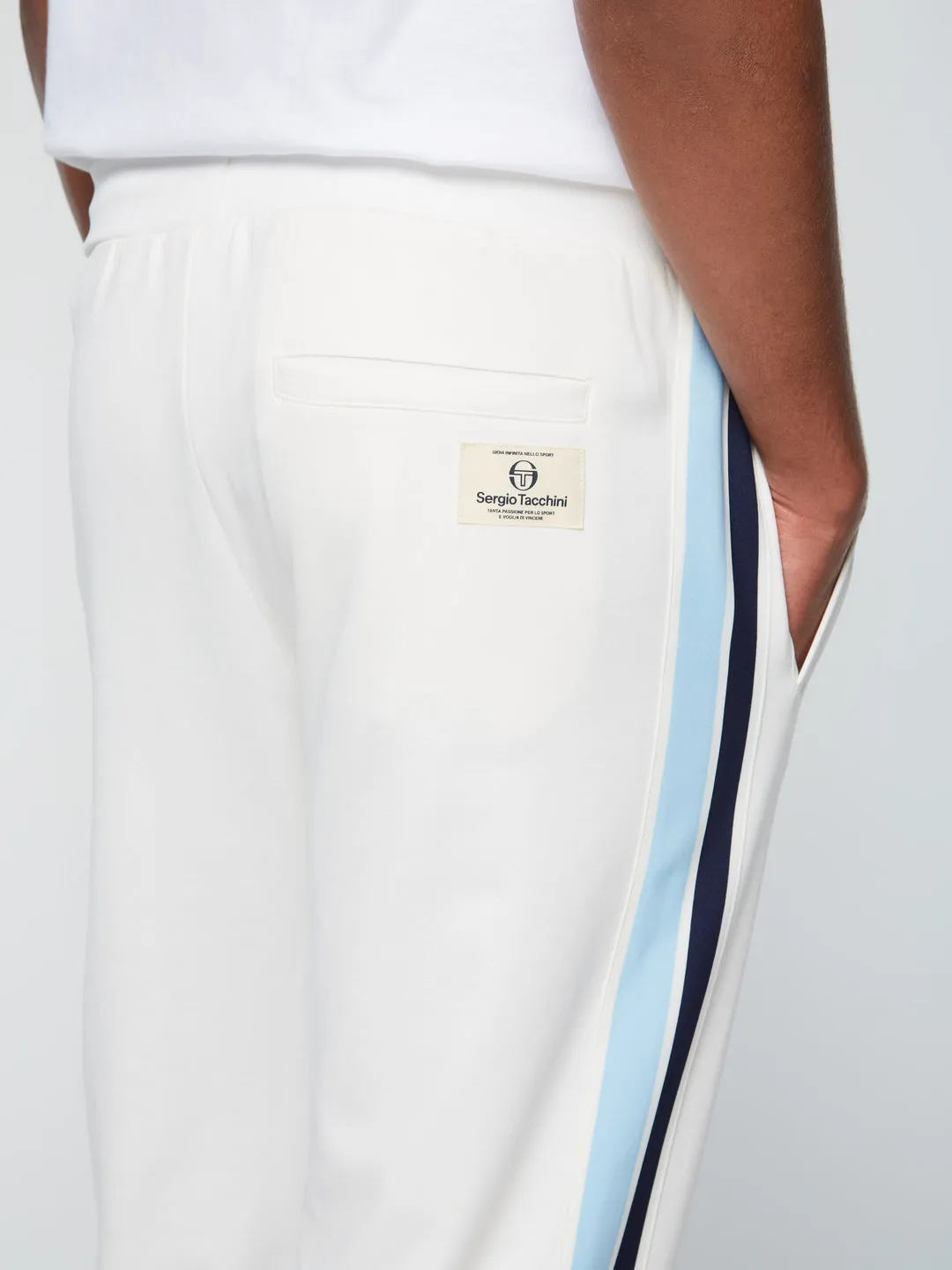 Sergio Tacchini MONTE TRACK JACKET ARCHIVIO- GARDENIA & PANTS SET