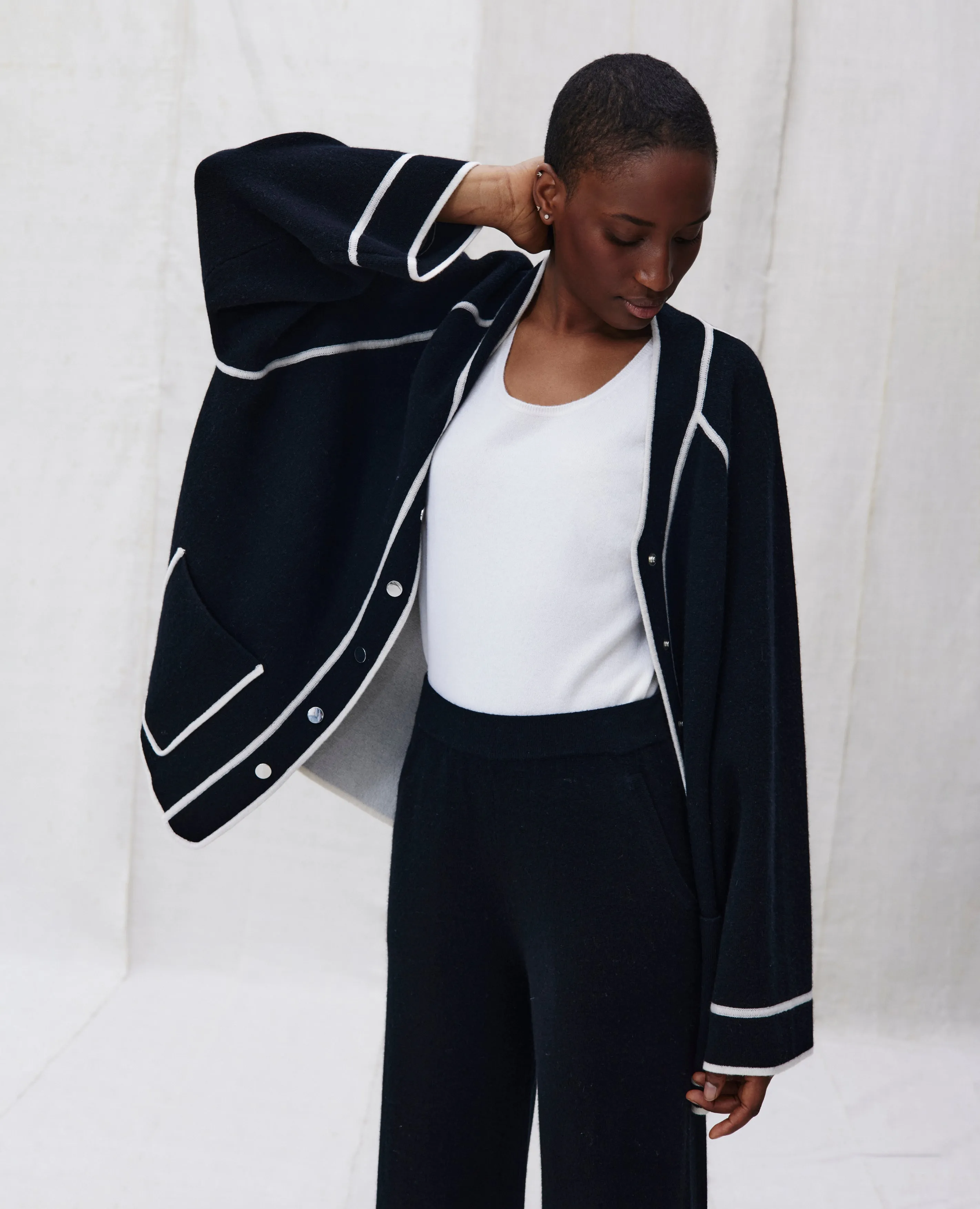 Unisex Jacket aus Cashmere-Mischung in Schwarz