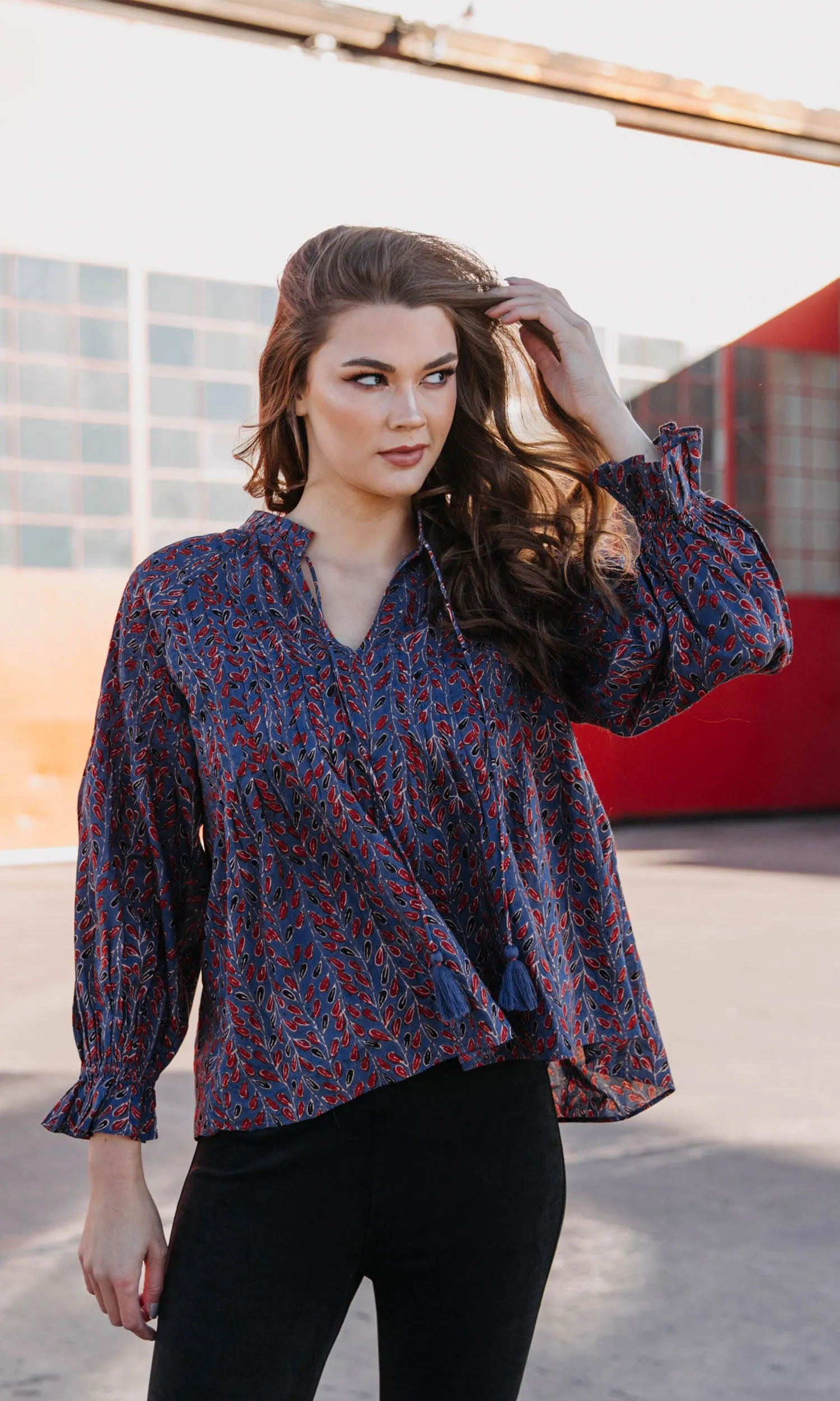 Velvet by Graham & Spencer Jayla Printed Cotton Pintuck Peasant Top